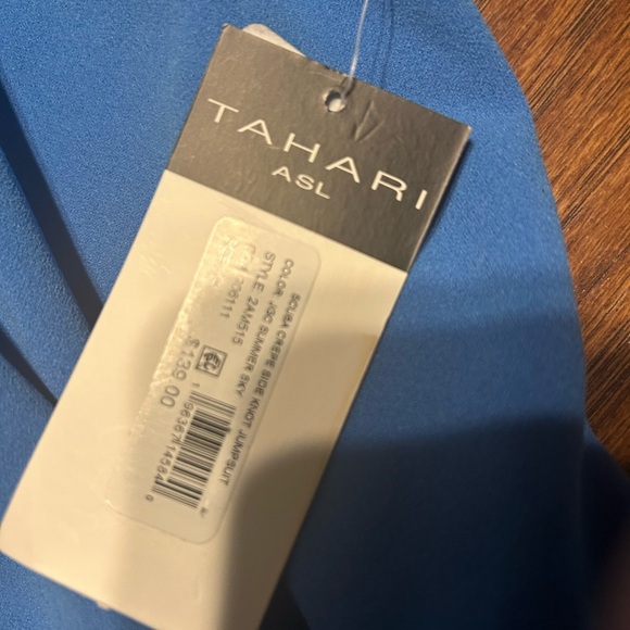 Tahari Side Tie Scuba Crepe Crop Wide Leg Jumpsuit size 14 NWT - Picture 8 of 10